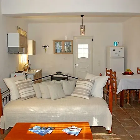 Escape On The Beach! Holiday home Kythnos